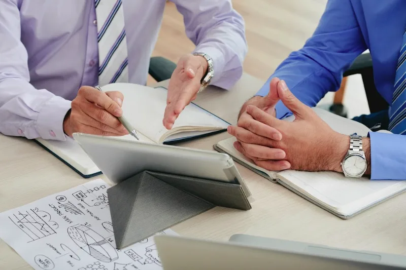 De la obligación impuesta a la obligación cumplida