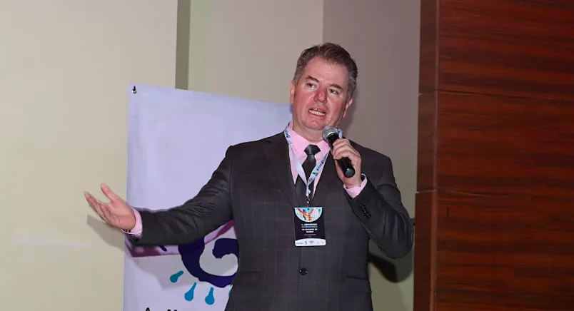 Llama Carlos Peña a establecer un seguro obligatorio contra riesgos de la naturaleza